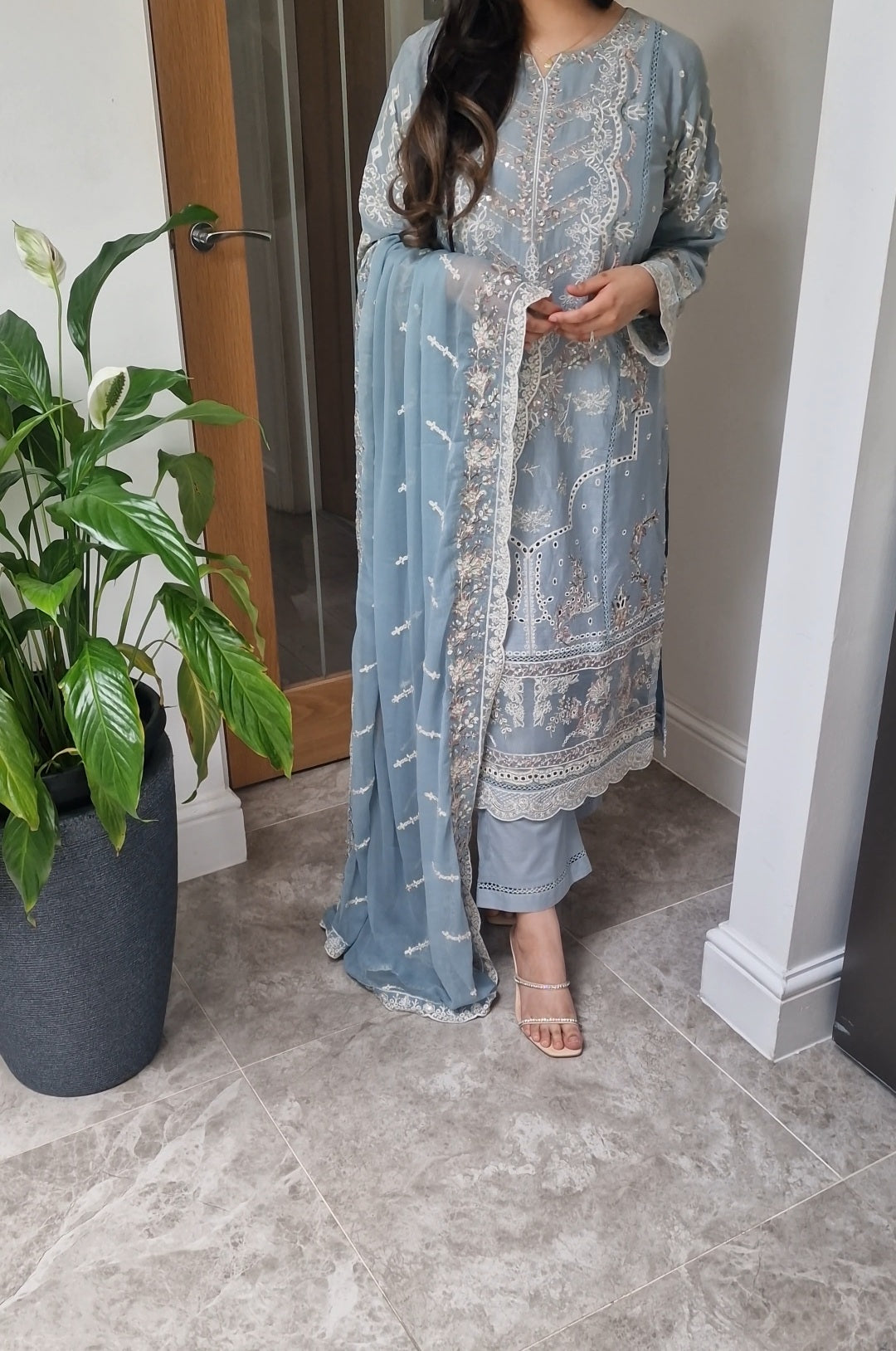 Luxe Lawn by Sadabahar