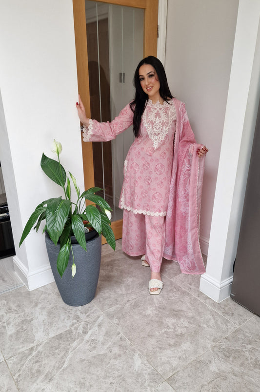 Gulnoor Blush Pink